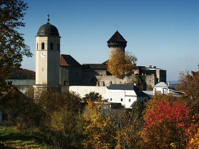 Pohled na hrad Sovinec